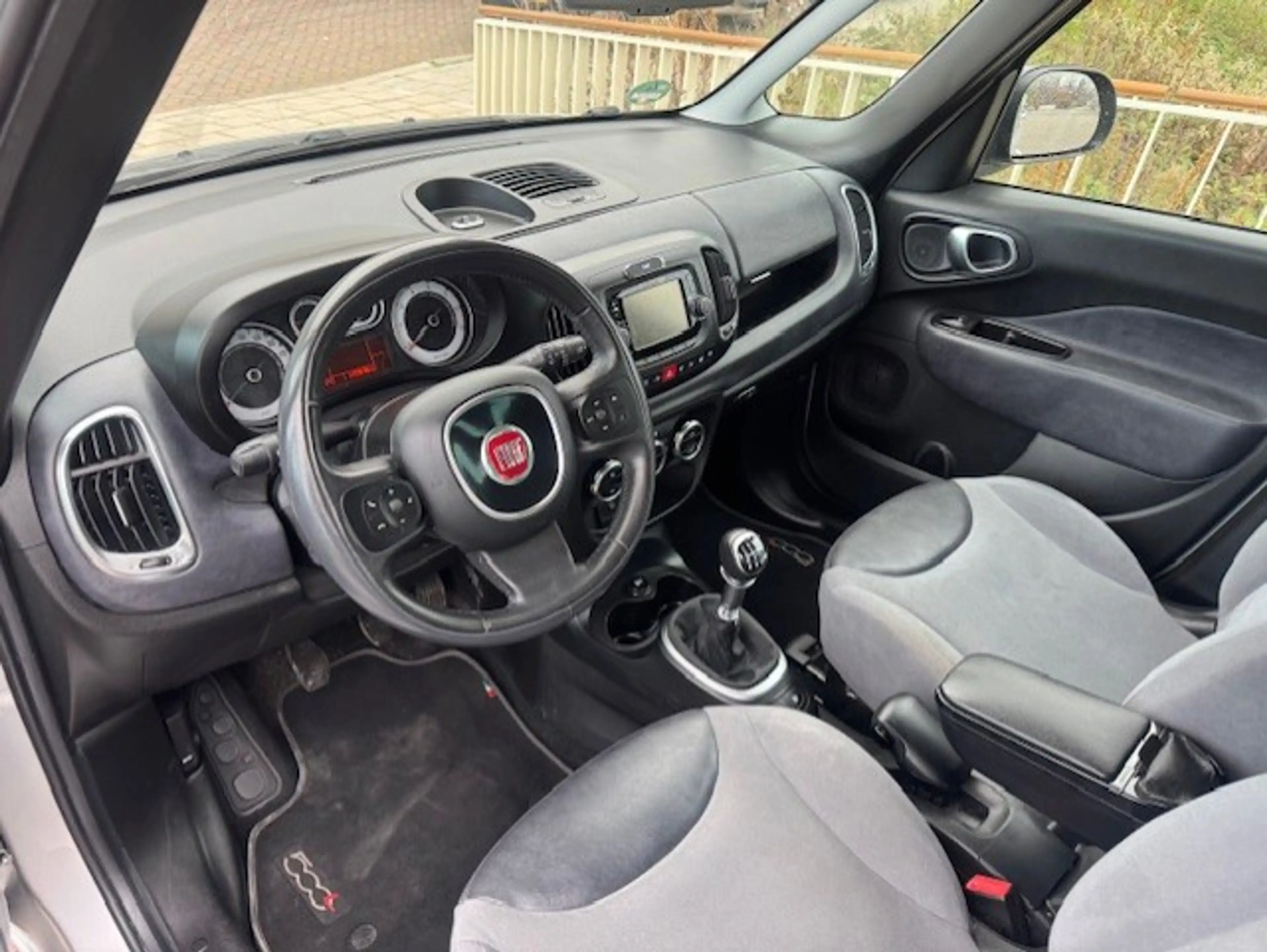 Fiat 500L Living 0.9 TwinAir Lounge 7p. Let op dit is een 7 — photo 2