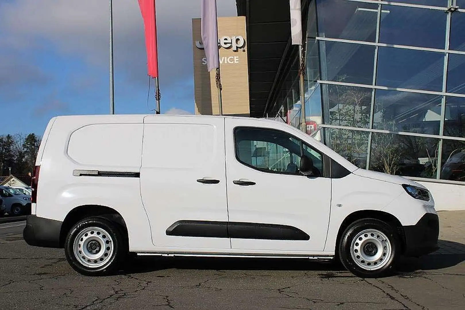 Fiat Doblo KW L2 XL 100 PS 10" Radio Boden Laderaum ... Weiß - 2
