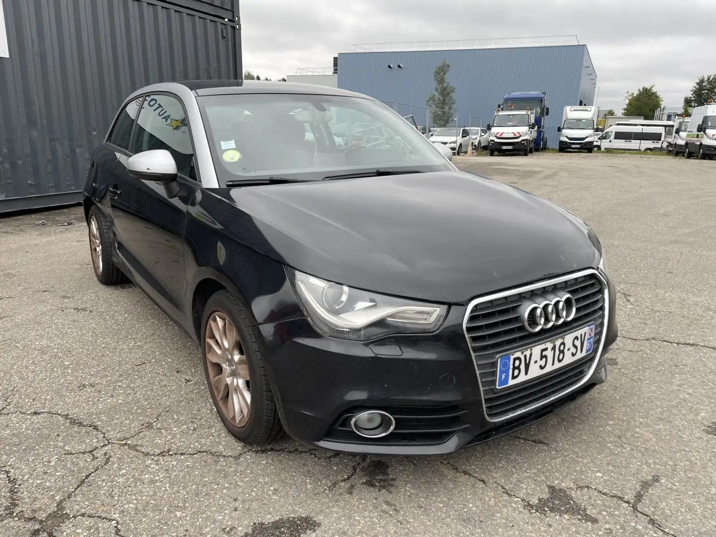 Audi A1 A1 1.6 TDI 105 Zwart - 2