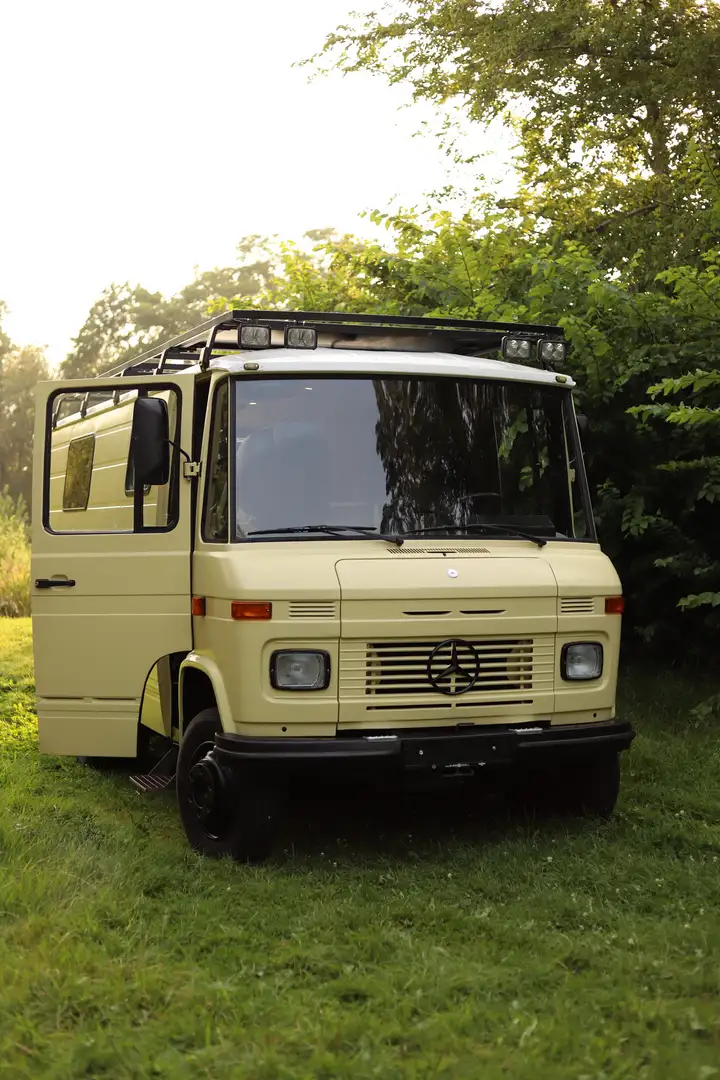 Mercedes-Benz T2 L613D Geel - 2