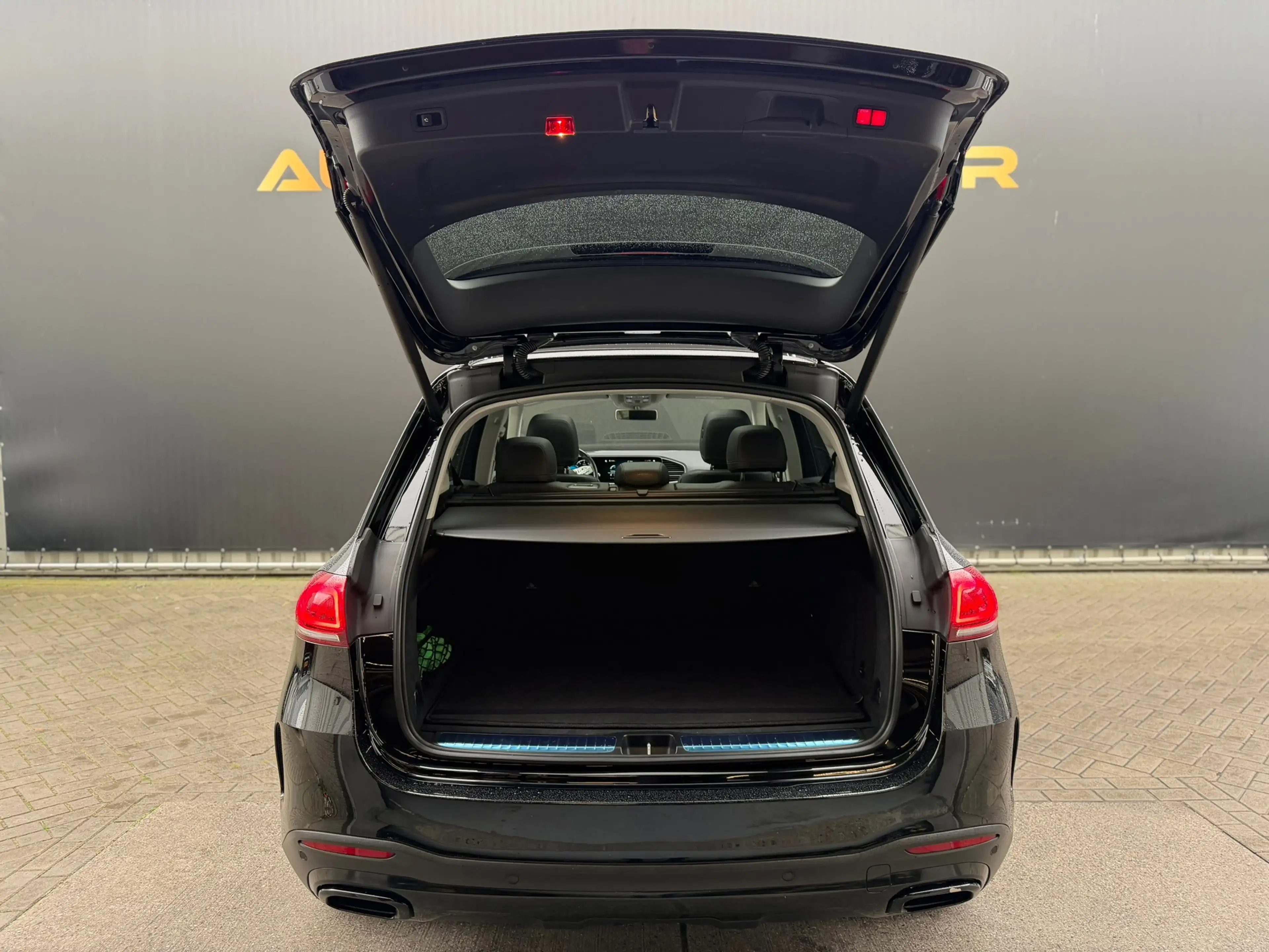 Mercedes-Benz GLE 450 4MATIC Pano Softclosed Verkoeling Memory Burmester — photo 30