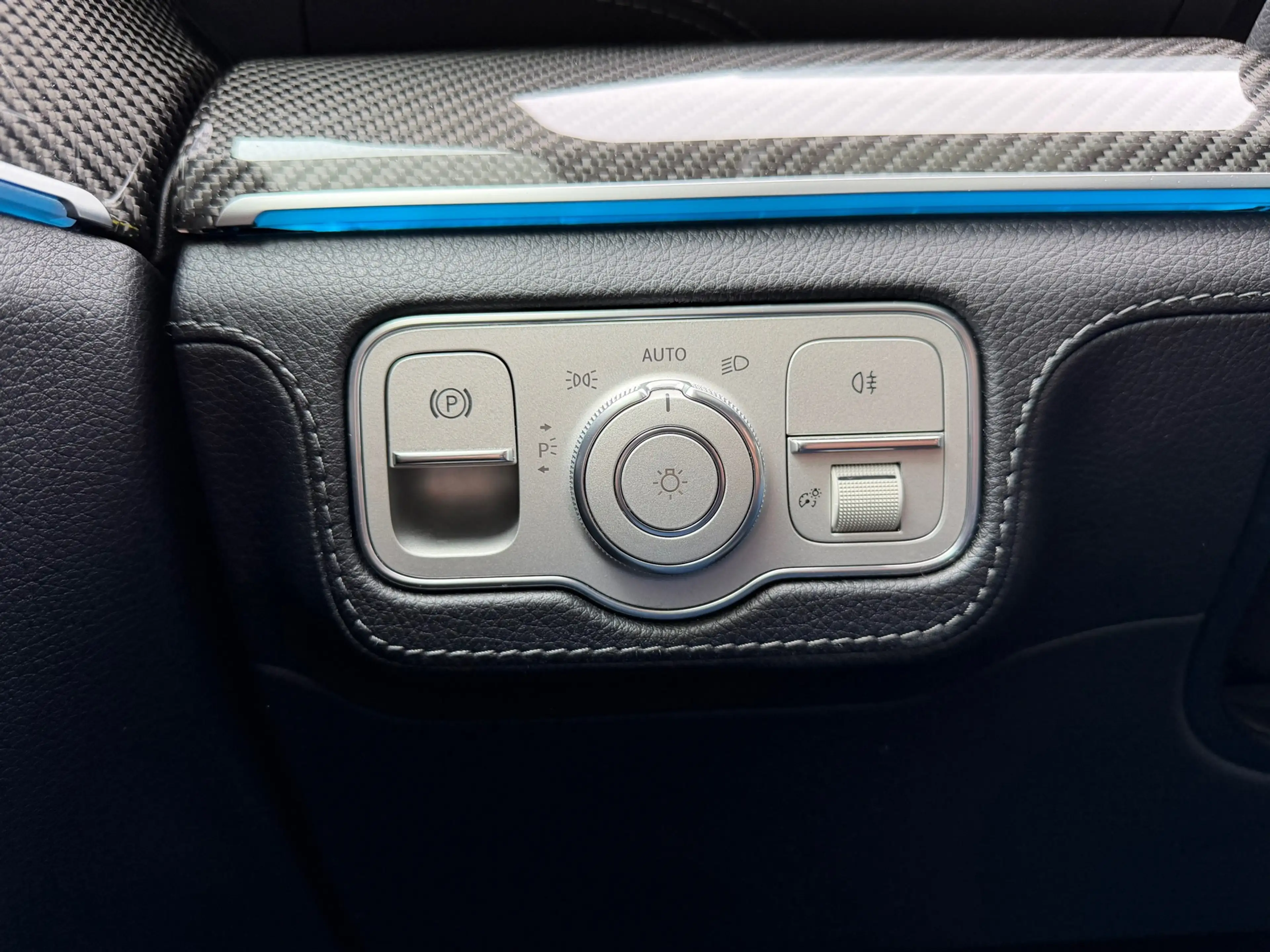 Mercedes-Benz GLE 450 4MATIC Pano Softclosed Verkoeling Memory Burmester — photo 46