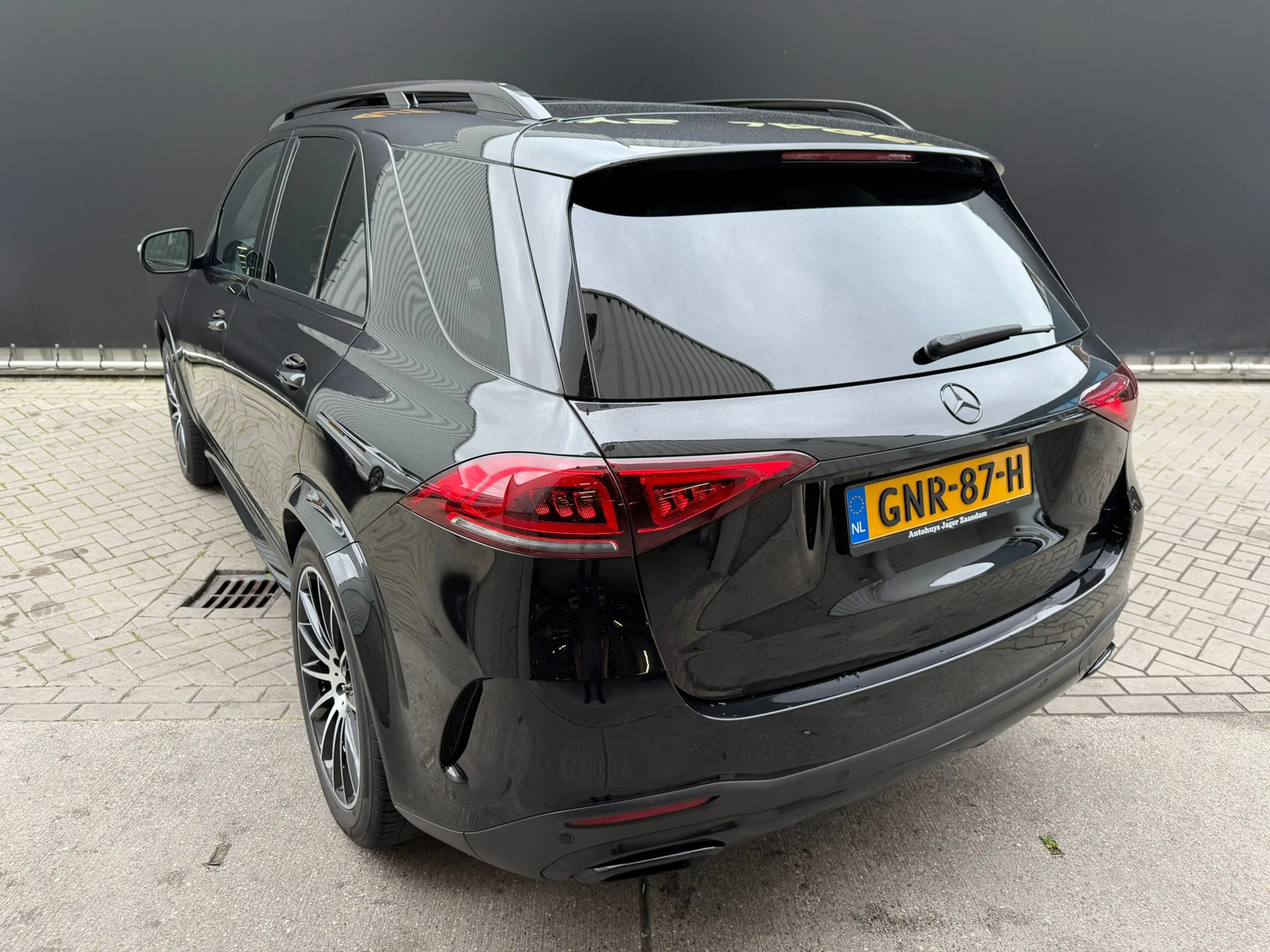 Mercedes-Benz GLE 450 4MATIC Pano Softclosed Verkoeling Memory Burmester — photo 5