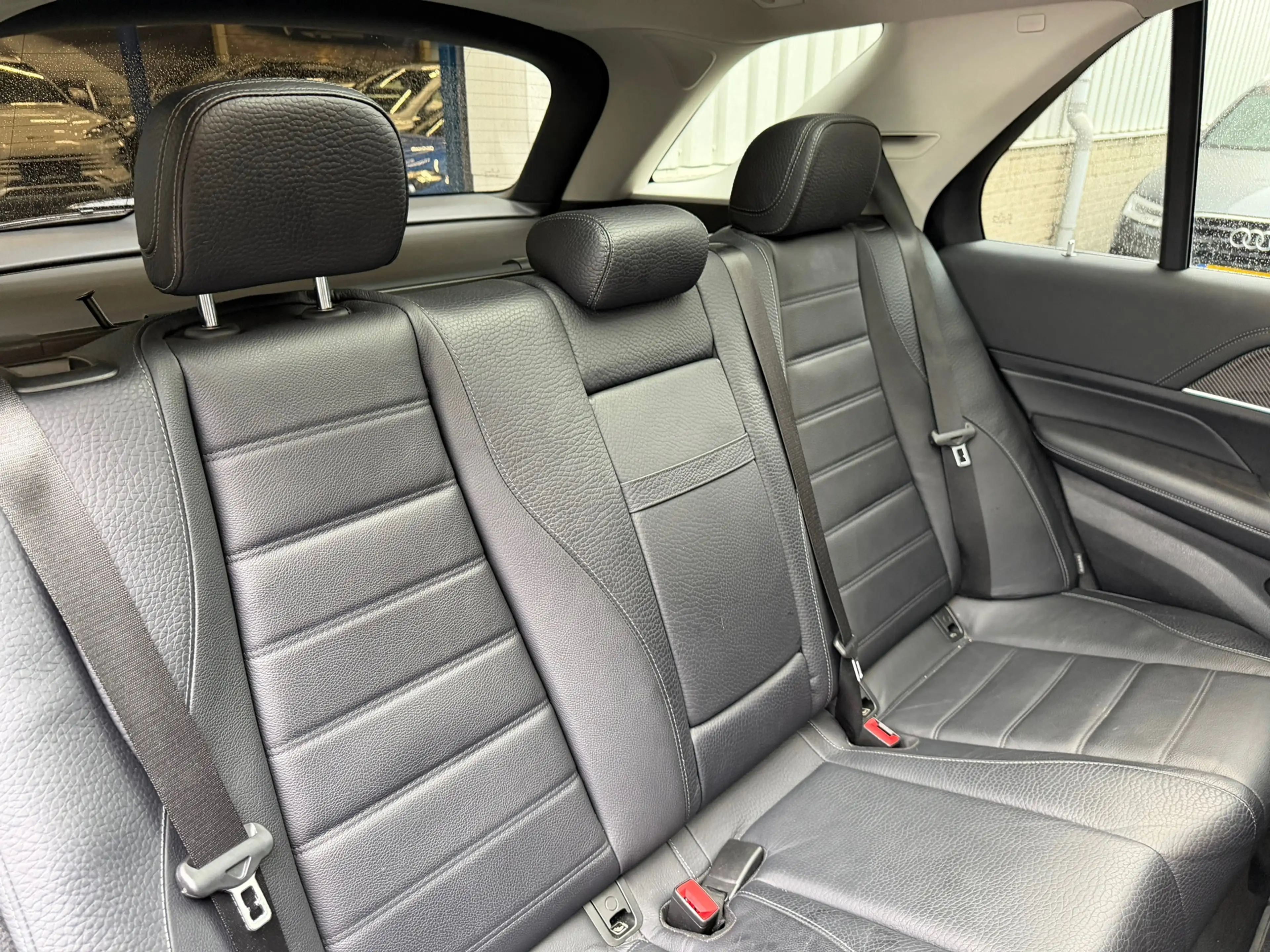 Mercedes-Benz GLE 450 4MATIC Pano Softclosed Verkoeling Memory Burmester — photo 23