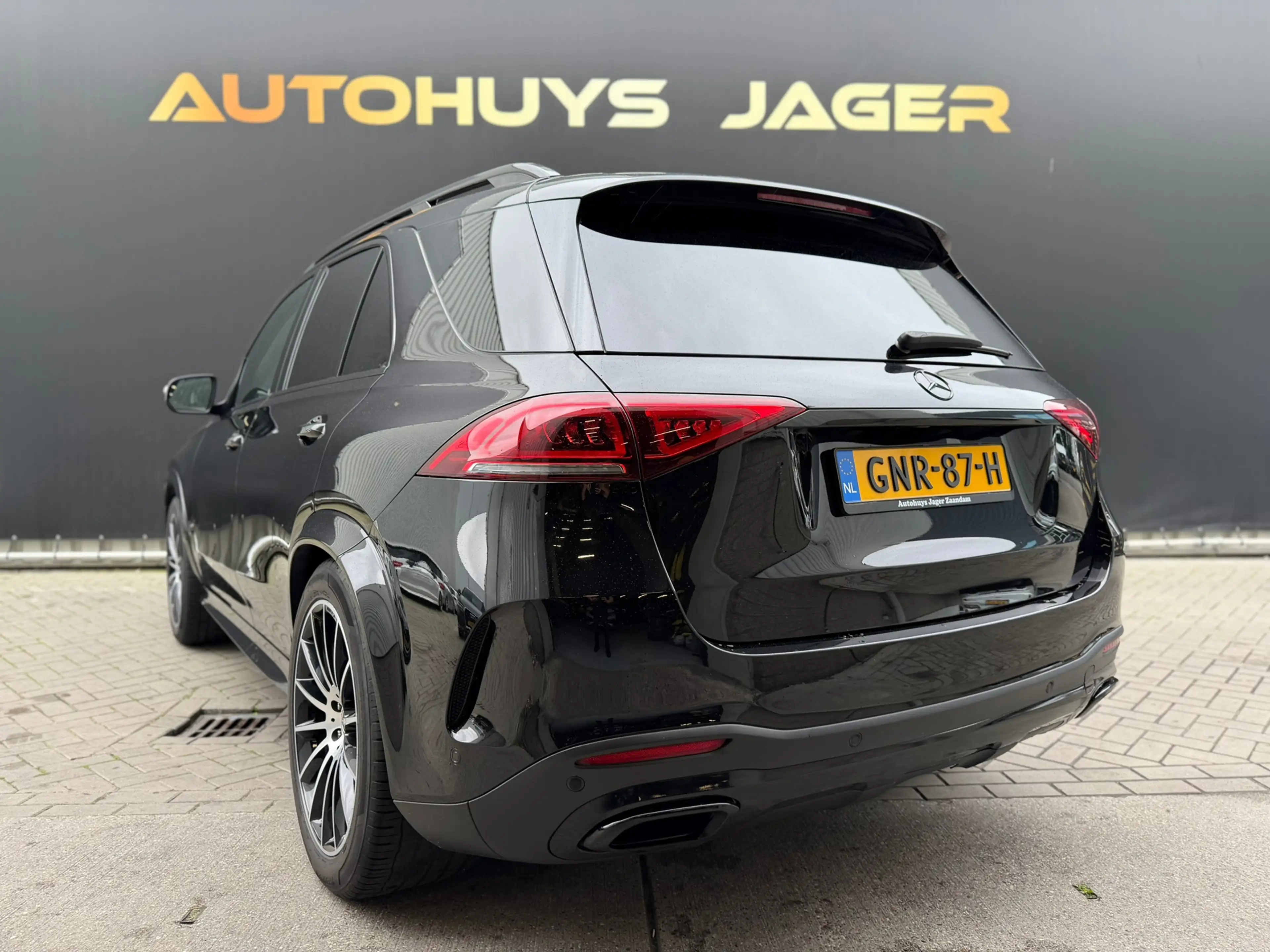 Mercedes-Benz GLE 450 4MATIC Pano Softclosed Verkoeling Memory Burmester — photo 2