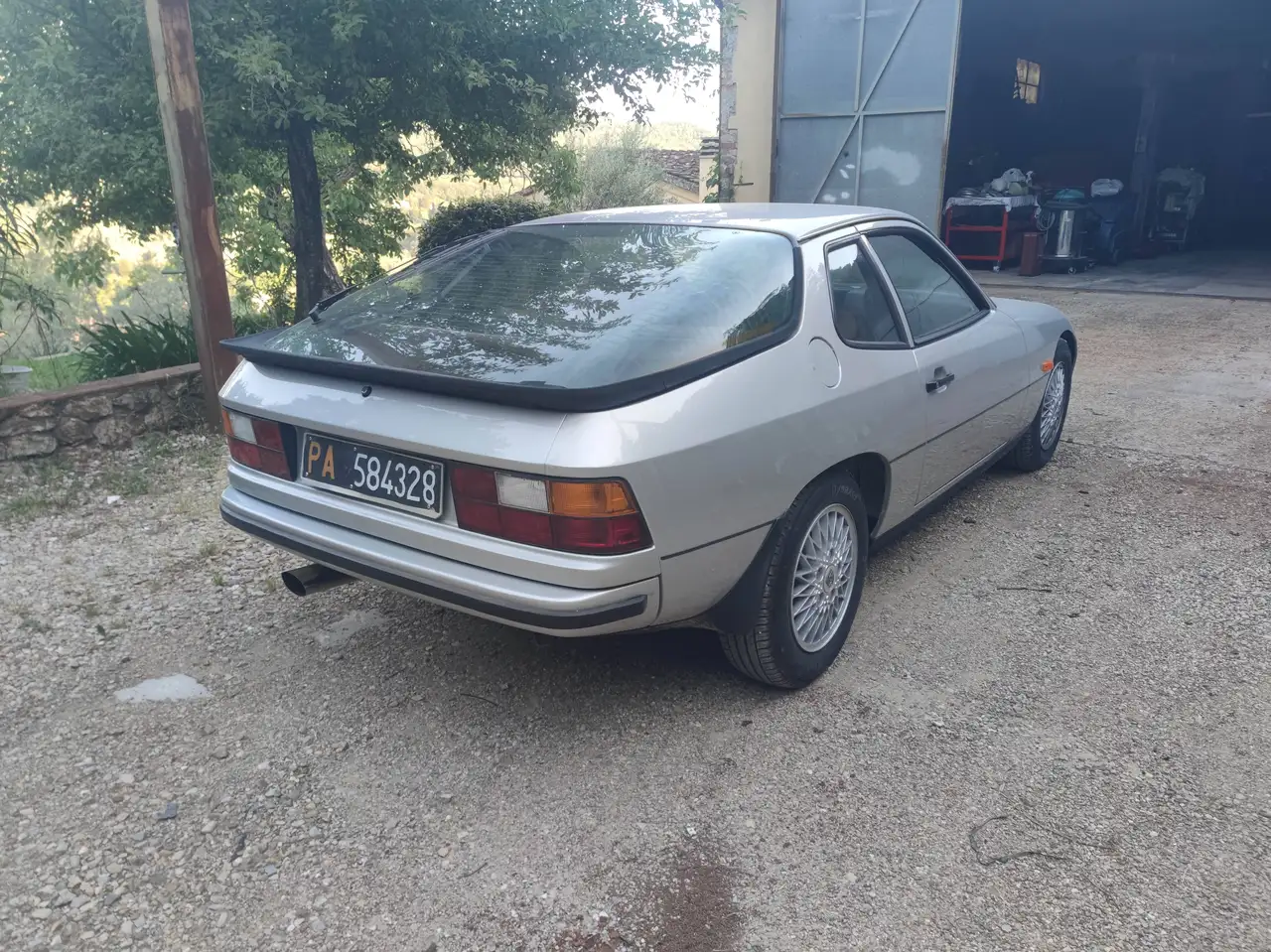 Porsche 924 2.0 Turbo, foto 3