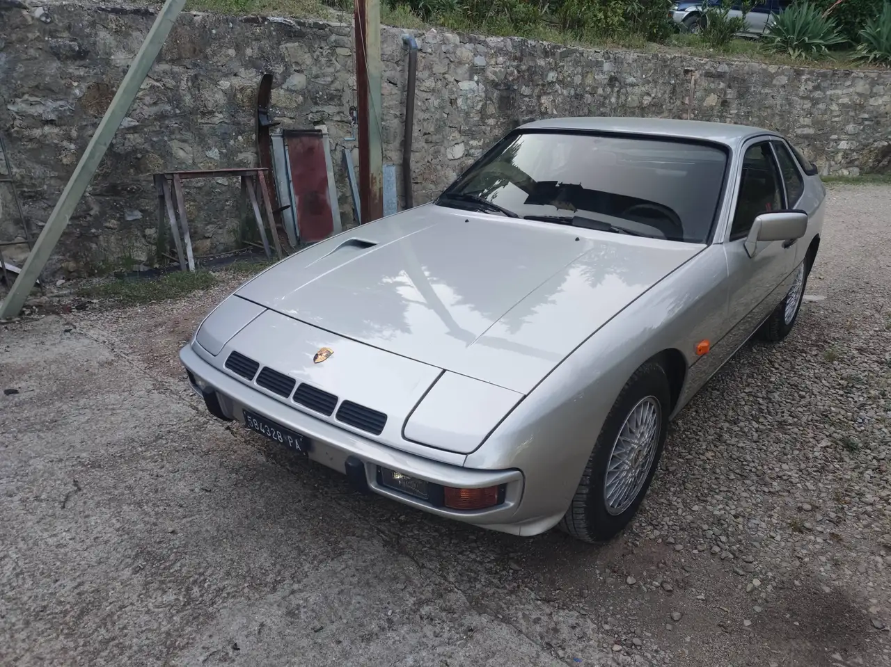 Porsche 924 2.0 Turbo, foto 1
