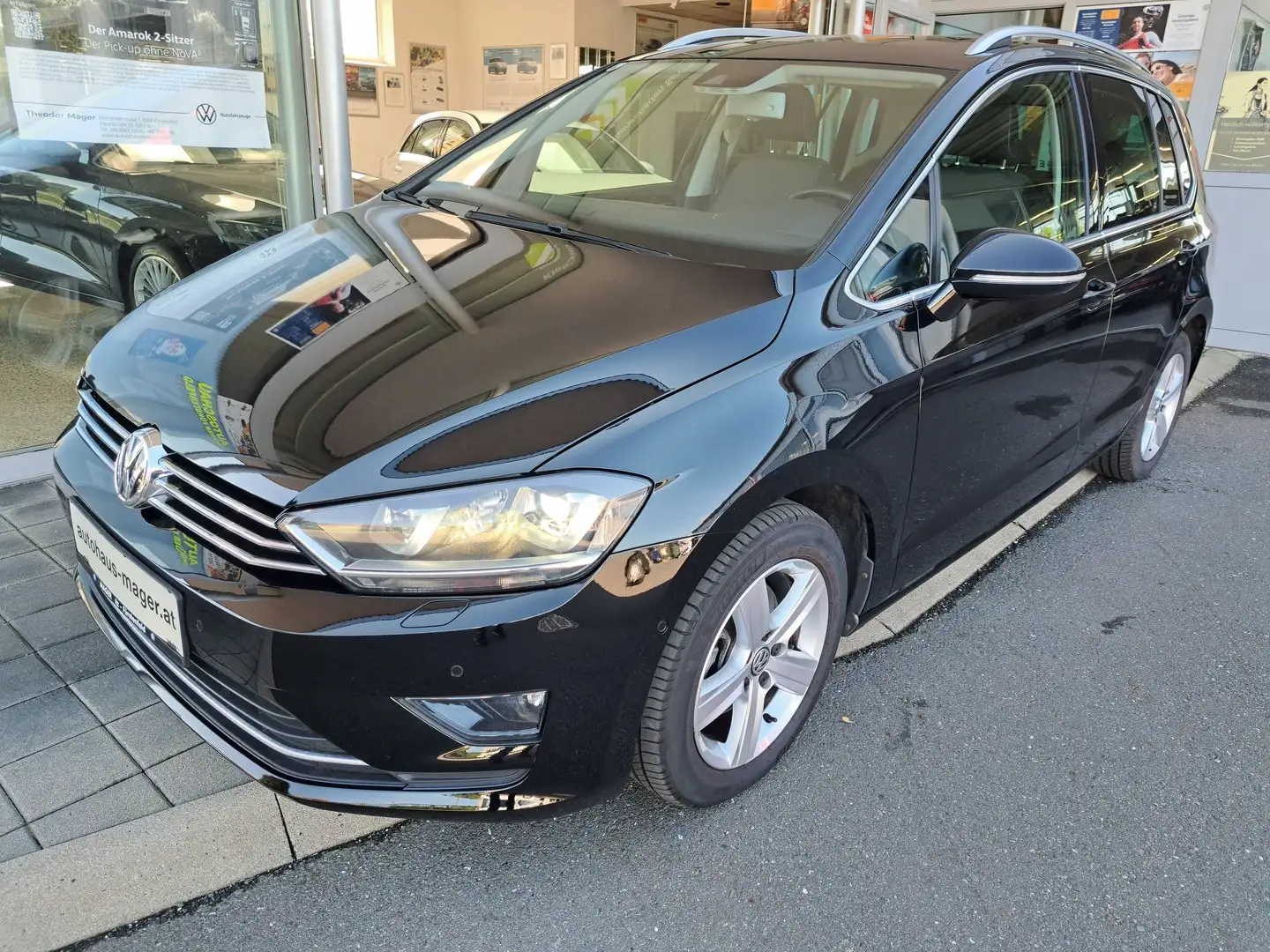 Volkswagen Golf Sportsvan Sky BMT TDI DSG Schwarz - 1