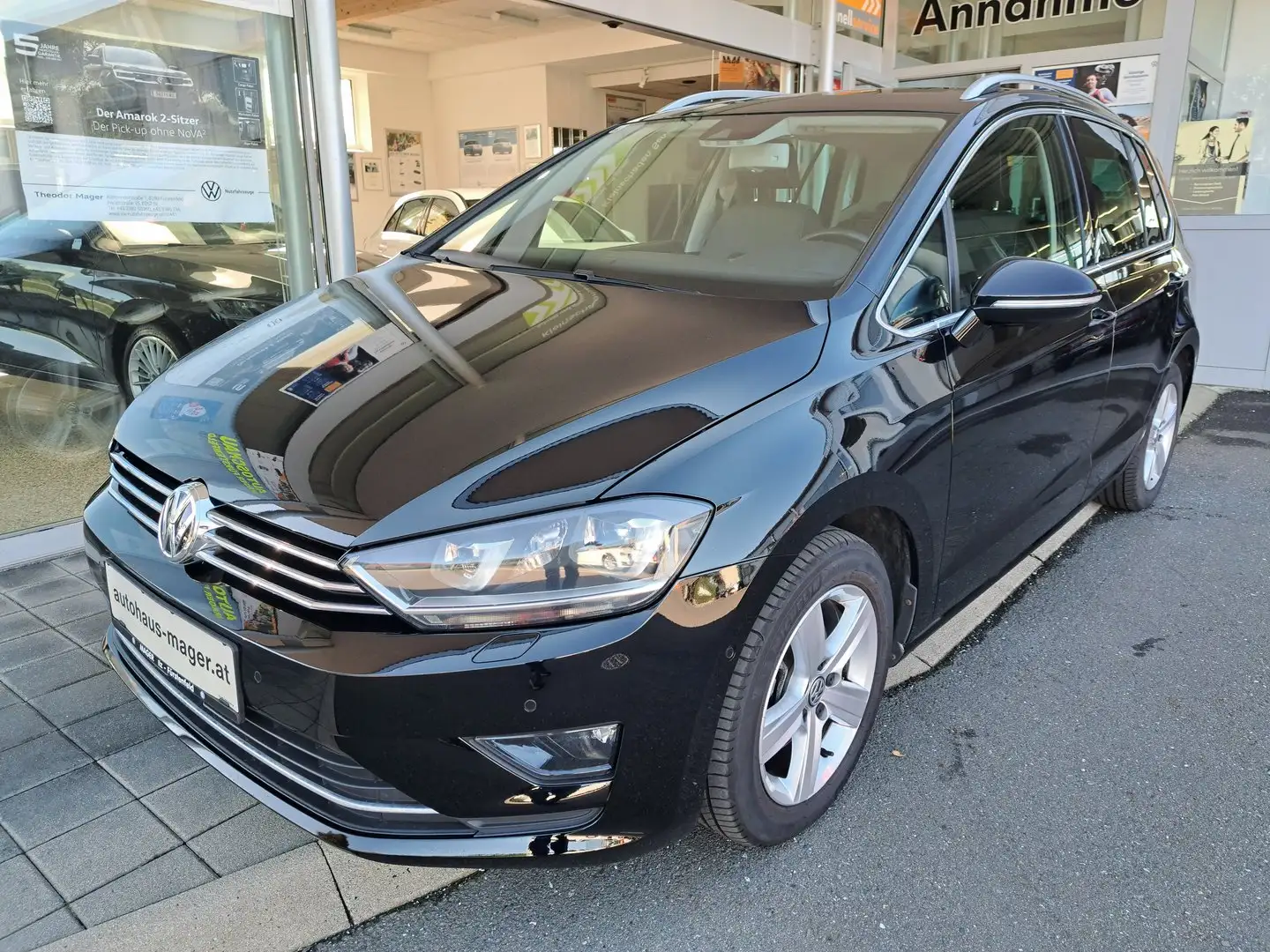 Volkswagen Golf Sportsvan Sky BMT TDI DSG Schwarz - 2