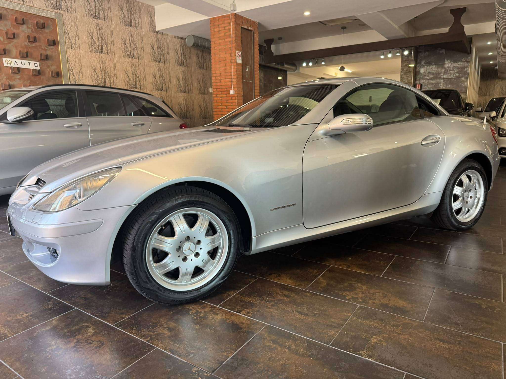 Mercedes-Benz SLK 200