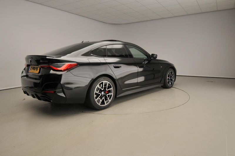 BMW 440 4 Serie Gran Coupé M440i xDrive M-Sportpakket / Tr — photo 2
