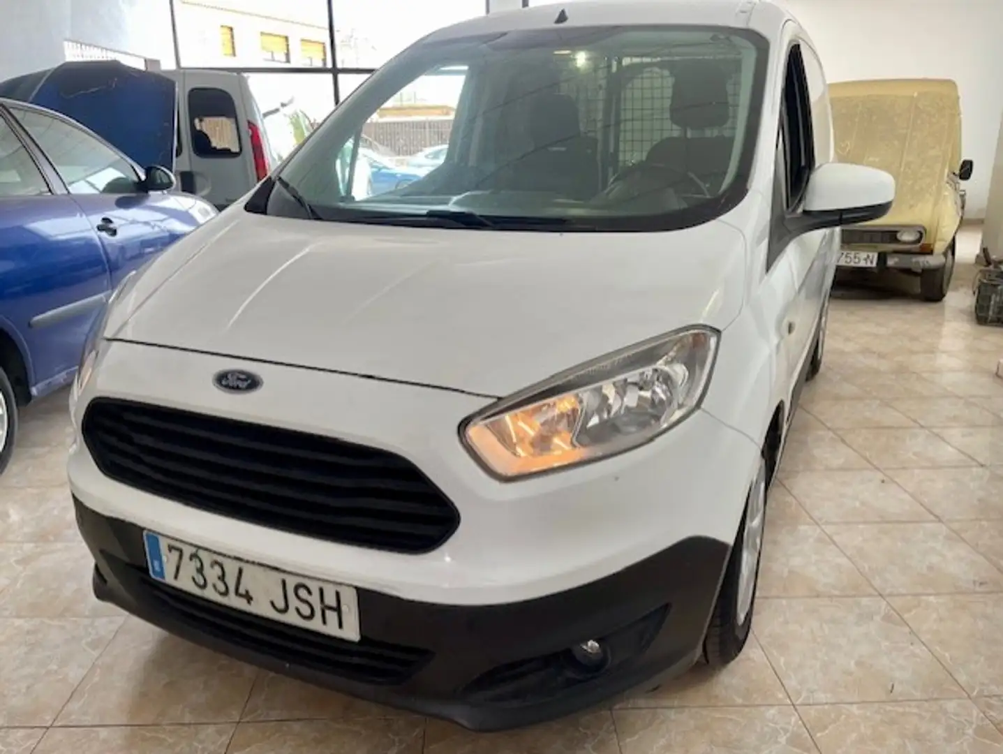 Ford Transit Courier Van 1.5TDCi Ambiente 75 Blanco - 2