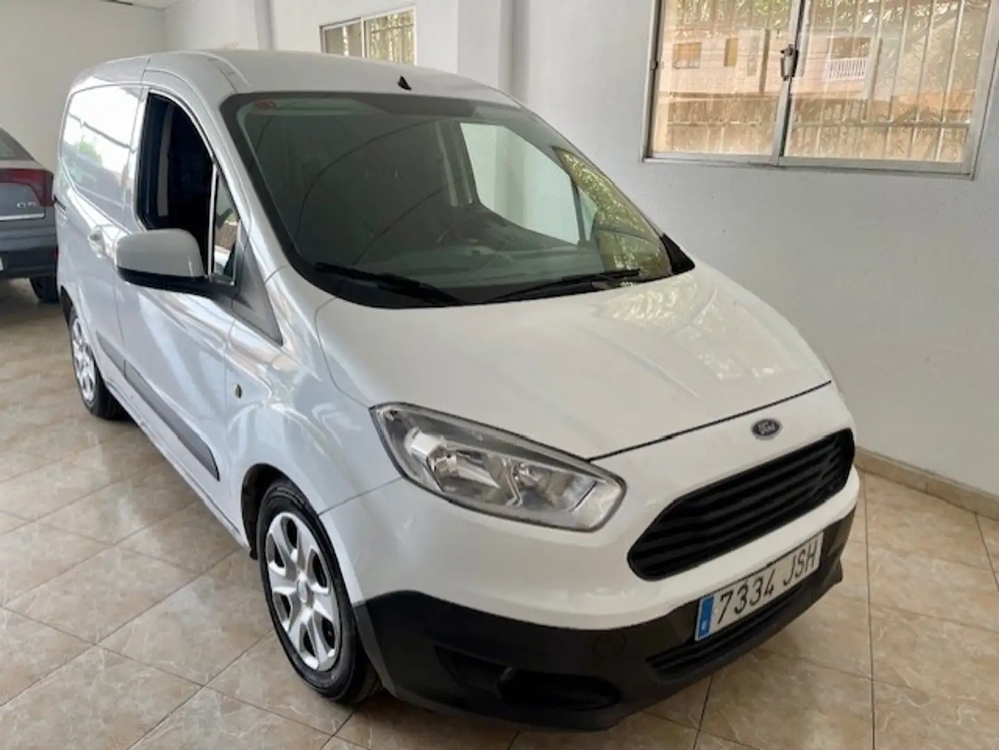 Ford Transit Courier Van 1.5TDCi Ambiente 75 Blanco - 1