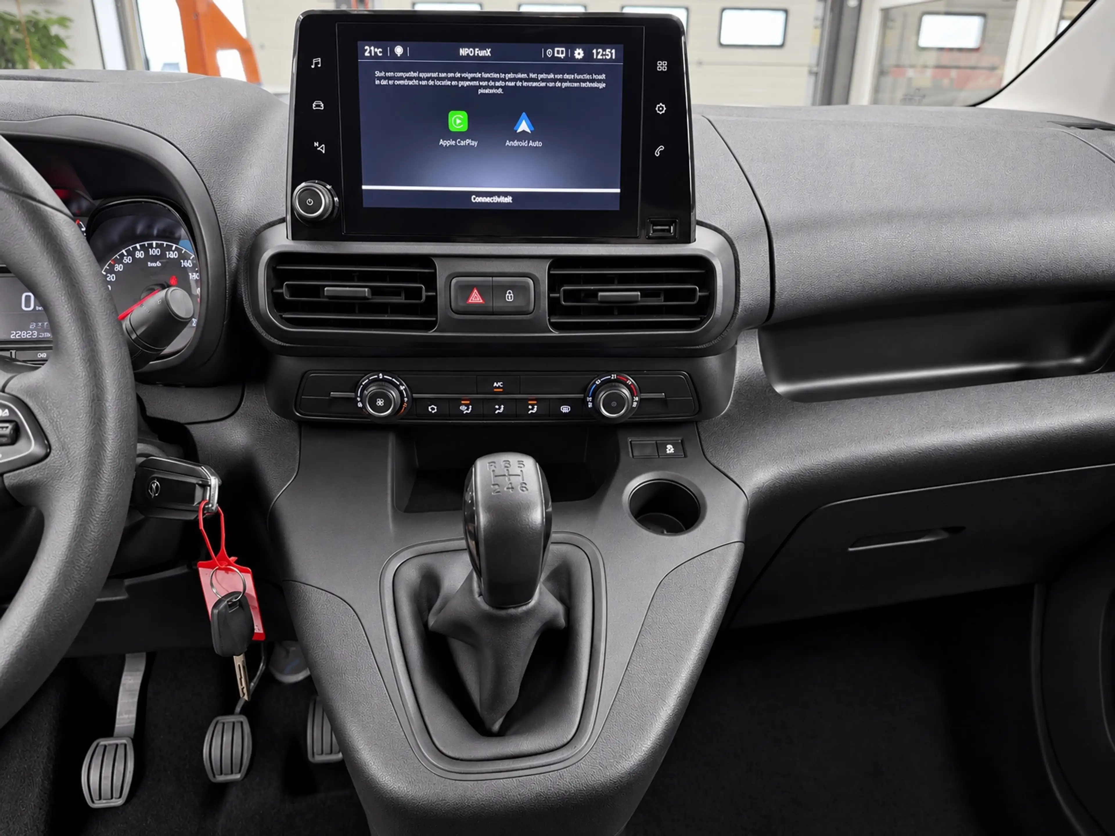 Opel Combo 1.6D L1H1 Edition — photo 18