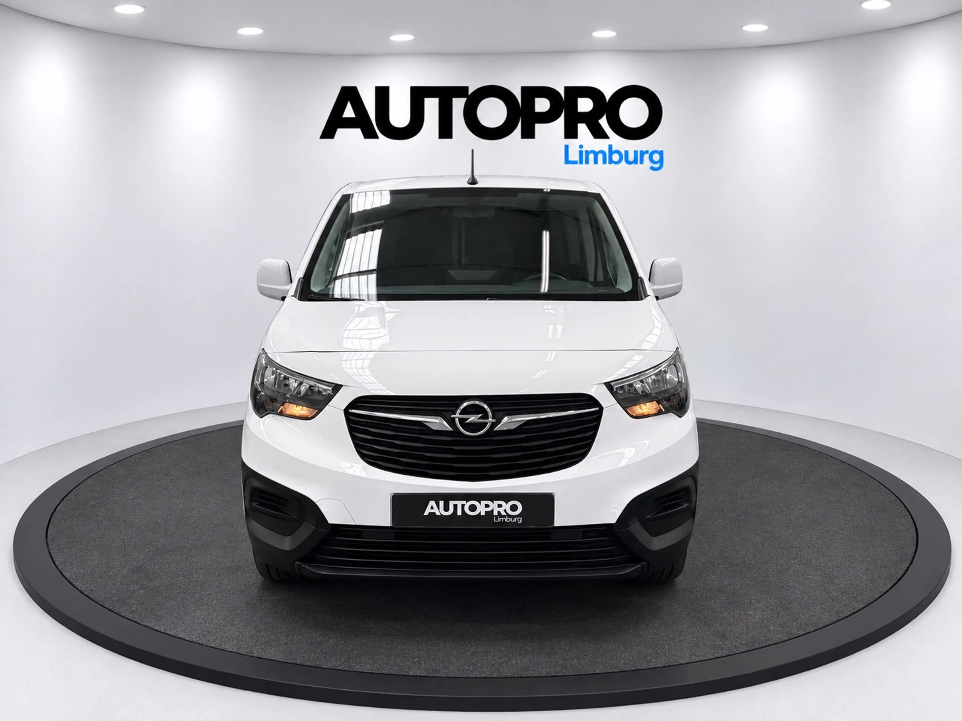 Opel Combo 1.6D L1H1 Edition — photo 4