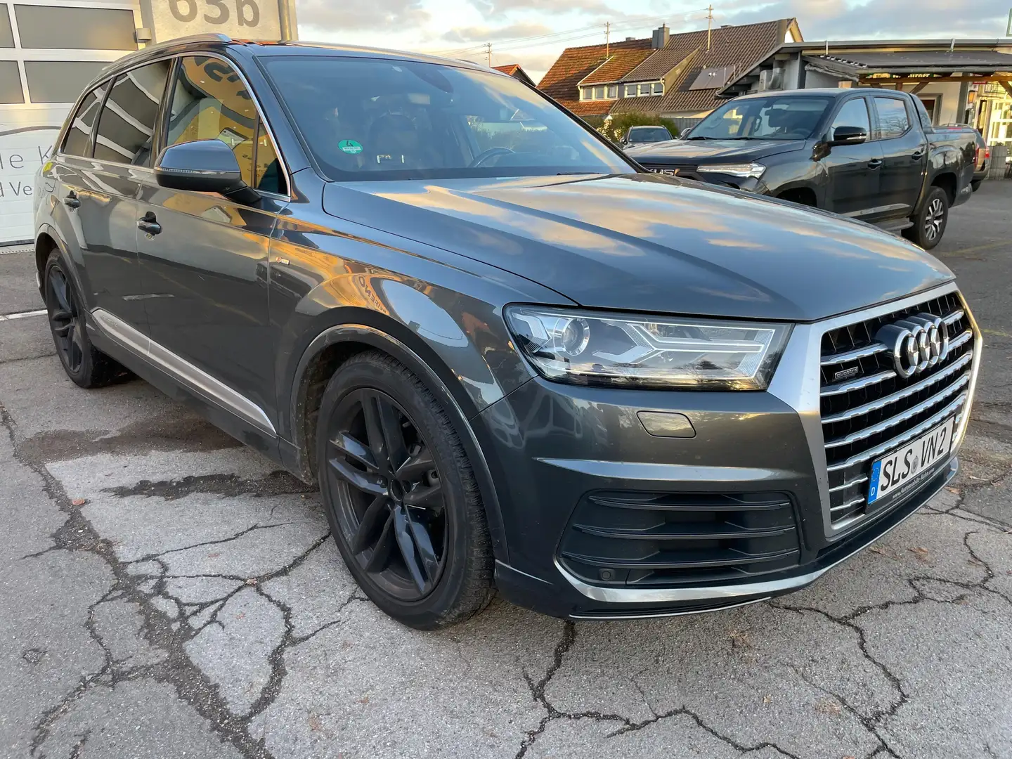 Audi Q7 3.0 TDI quattro Grau - 2