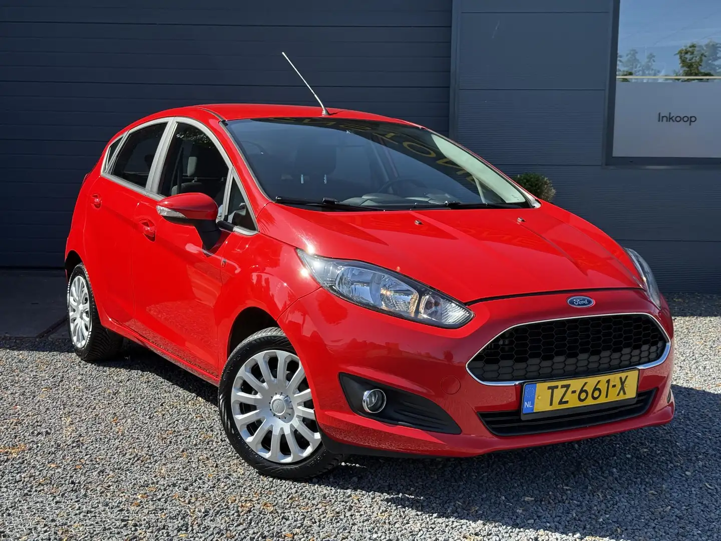 Ford Fiesta 1.0 EcoBoost Titanium 1e Eigenaar,Trekhaak,Airco,W Rot - 2