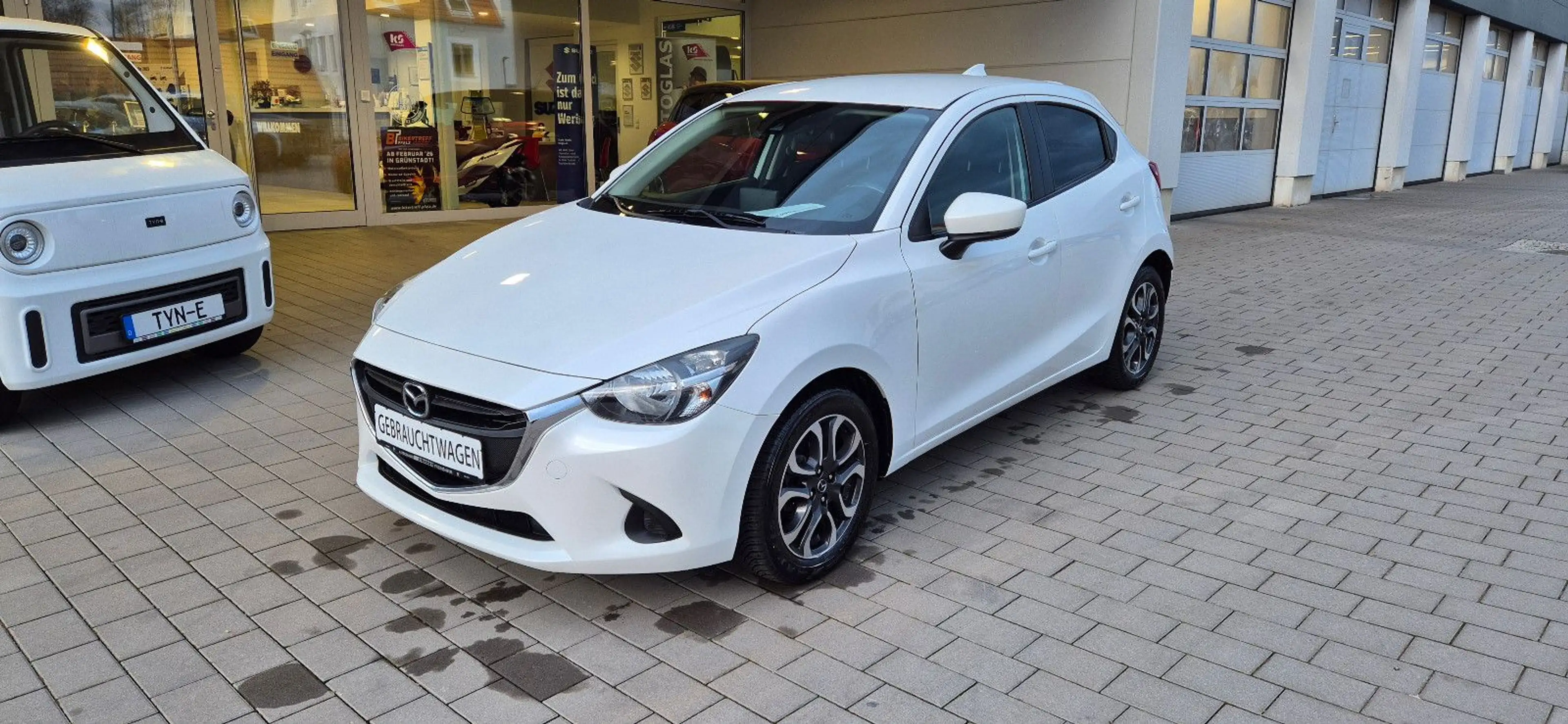 Mazda 2 SKYACTIV-G 90 KIZOKU