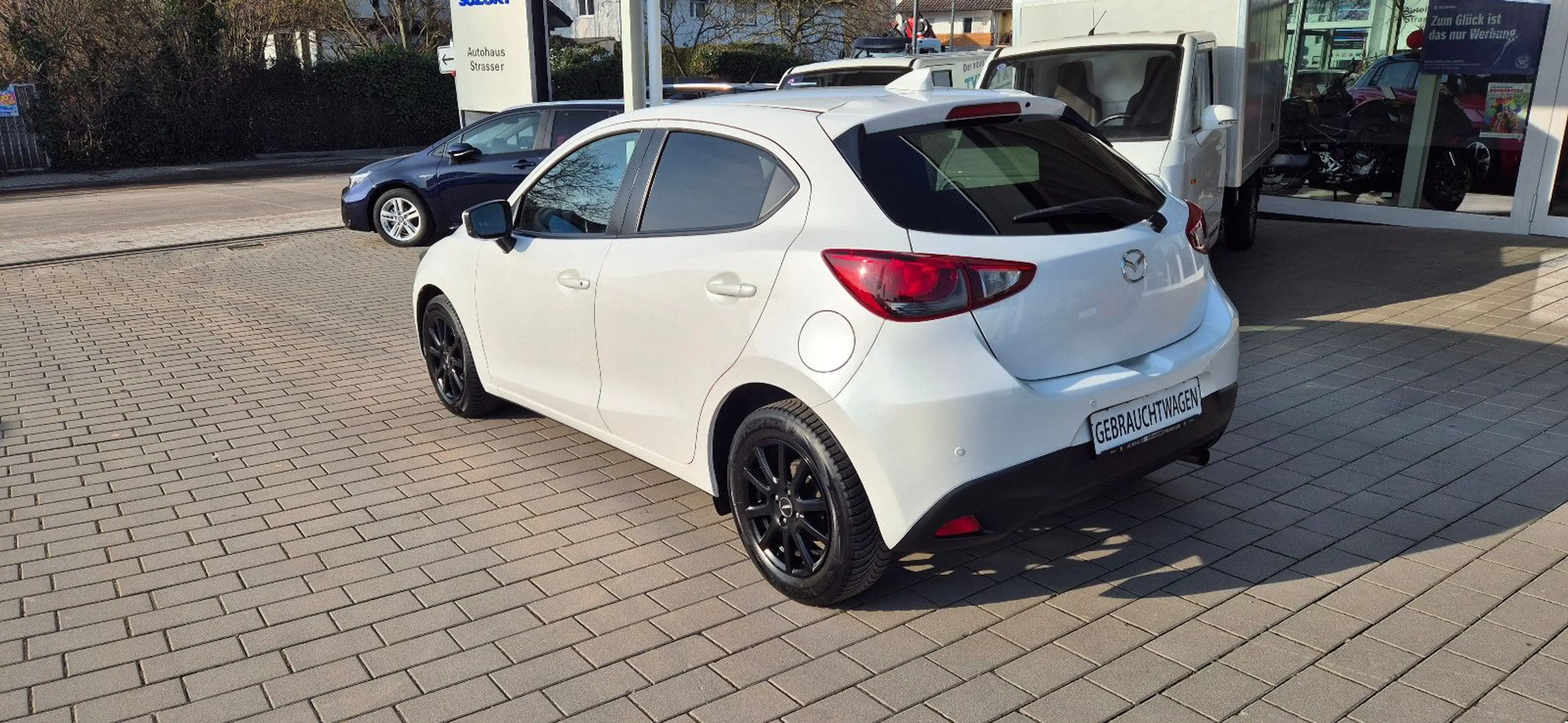 Mazda 2 SKYACTIV-G 90 KIZOKU — photo 8