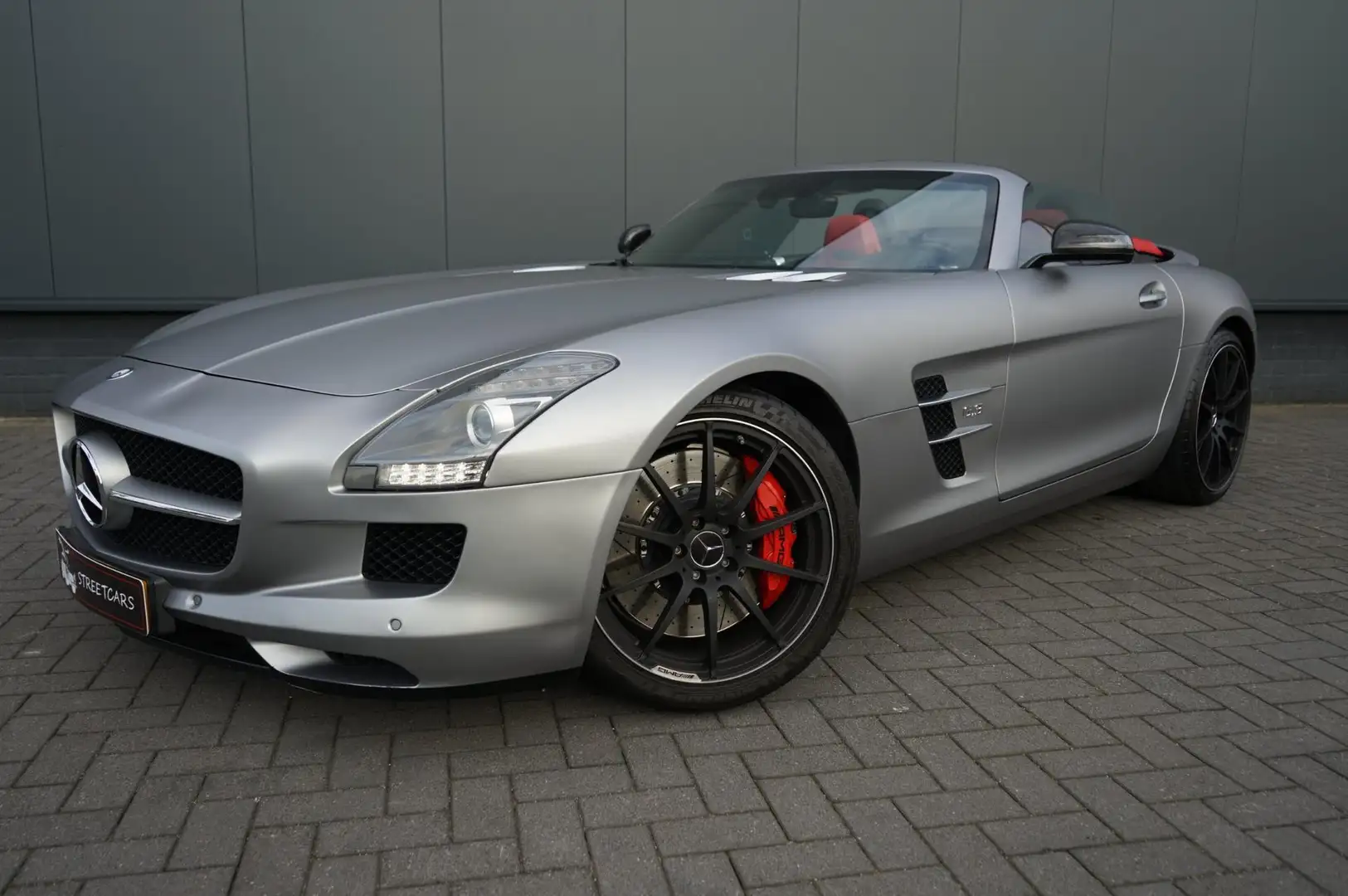 Mercedes-Benz SLS 6.3 AMG Grijs - 2