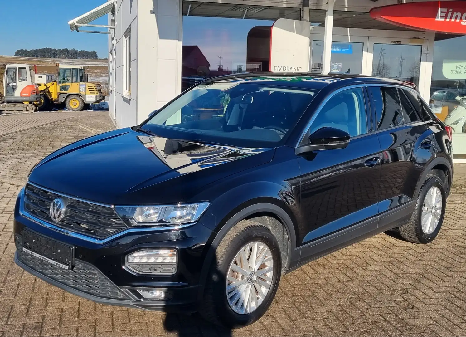 Volkswagen T-Roc 1.6 TDI+Navi/PDC/Klimaauto/Sitzh.! Zwart - 1