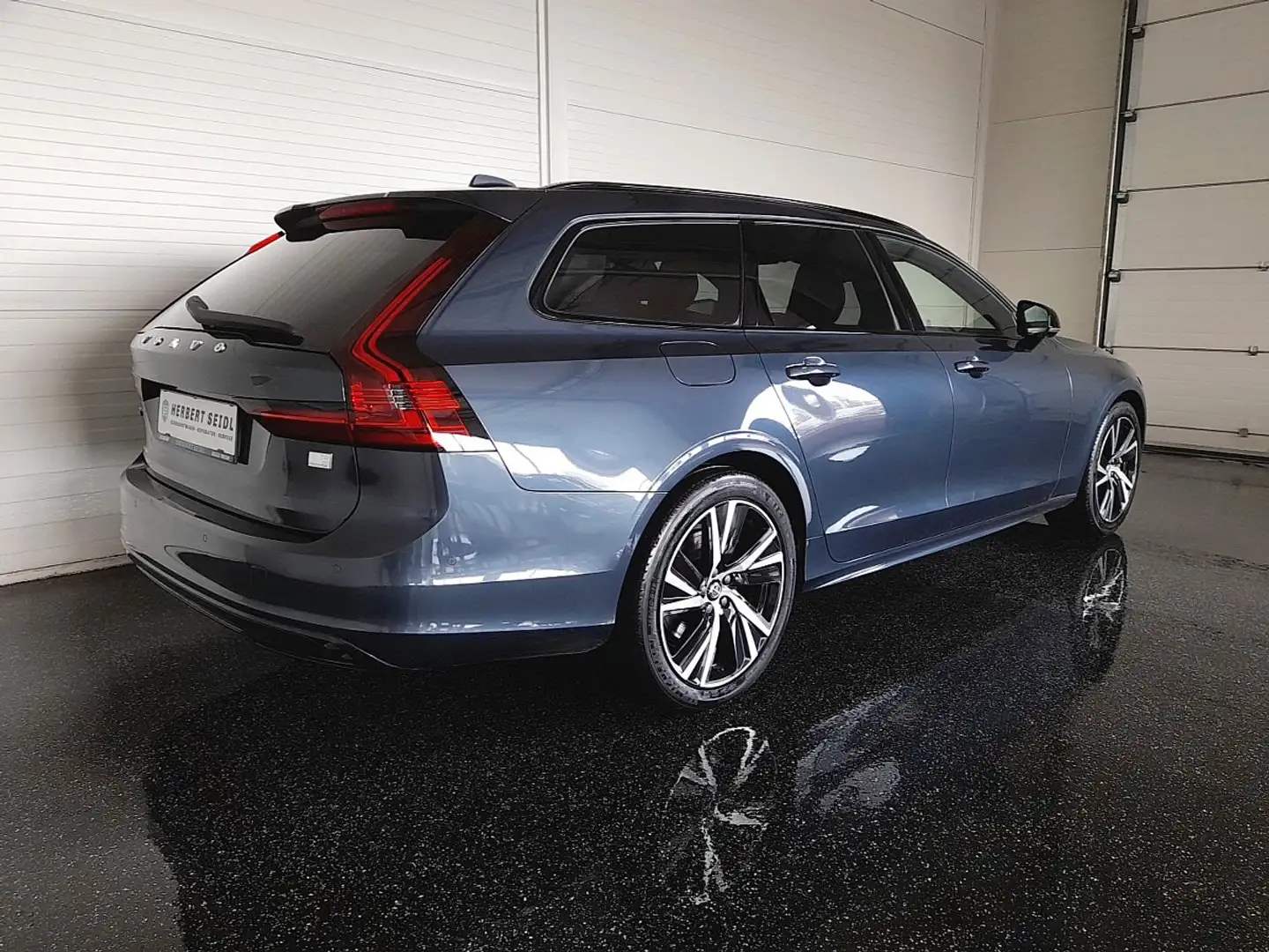 Volvo V90 T8 R-DESIGN PHEV 4x4 Aut. *SKY / VOLL LED / NAV... Bleu - 2