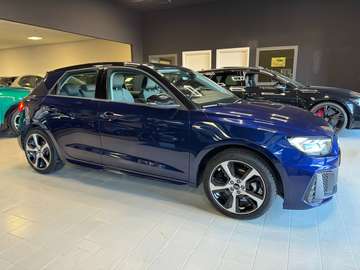 A1 Sportback 30 1.0 tfsi S Line Edition 116cv s-tronic