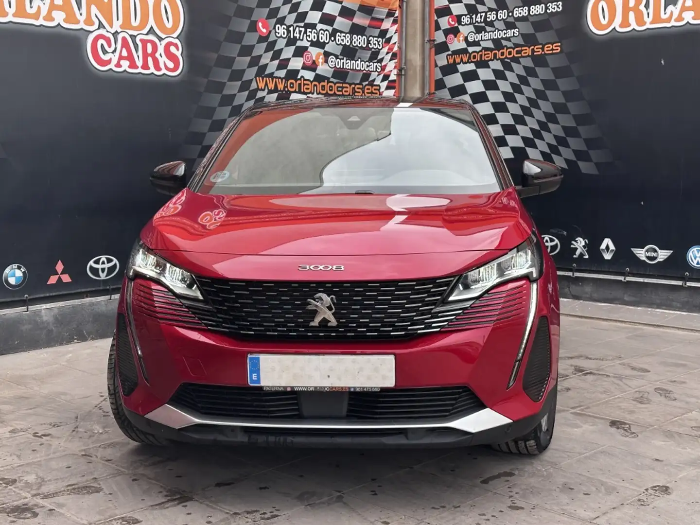 Peugeot 3008 1.2 S&S PureTech Allure Pack EAT8 130 Rojo - 2