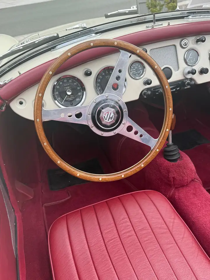 MG MGA, foto 8