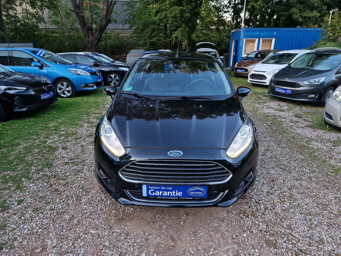 Ford Fiesta Klimatro 87Tkm LED Navi Tleder Sitzhzg 2H PDC Alu Noir - 2