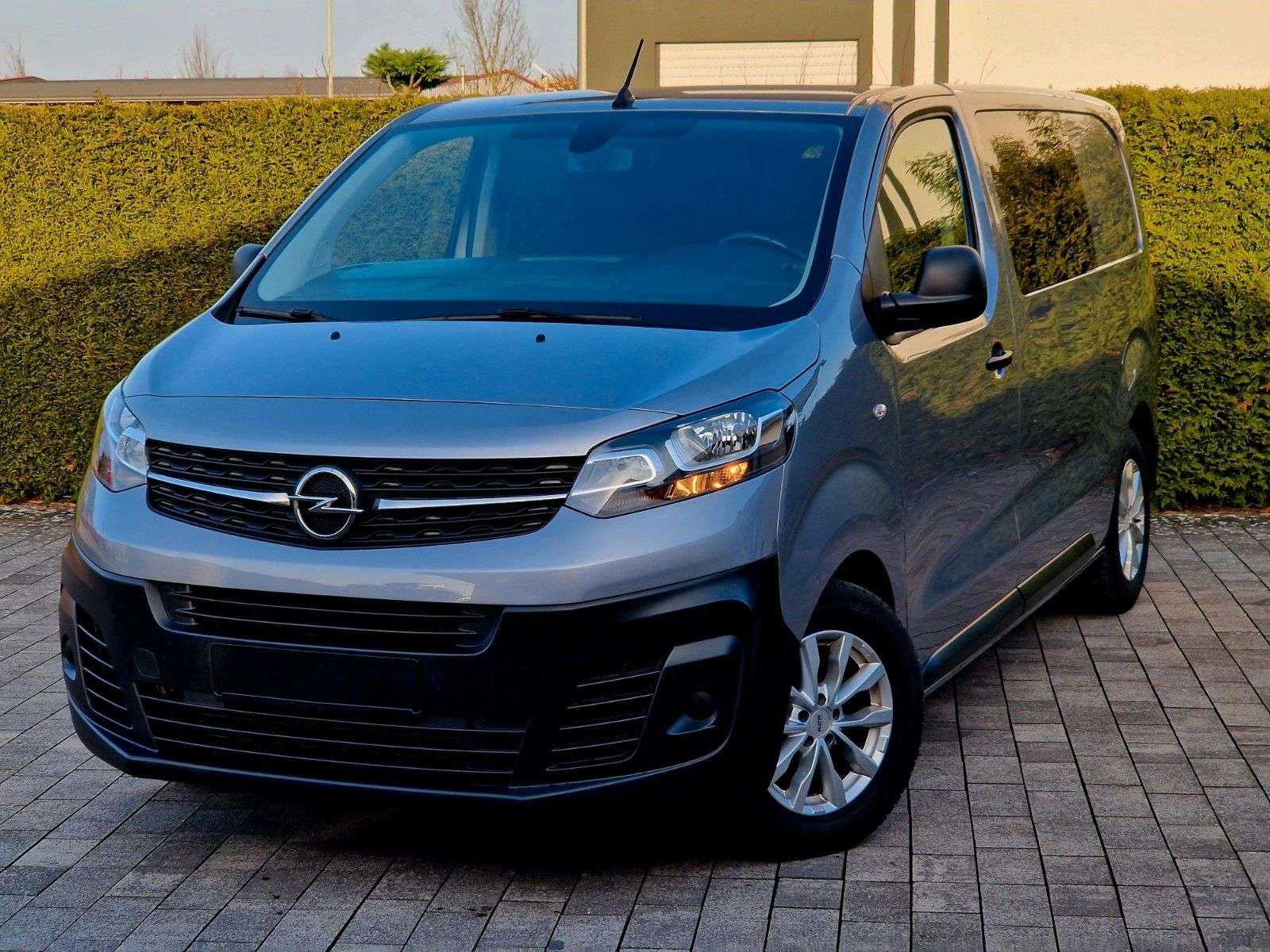 Second hand Opel Vivaro 