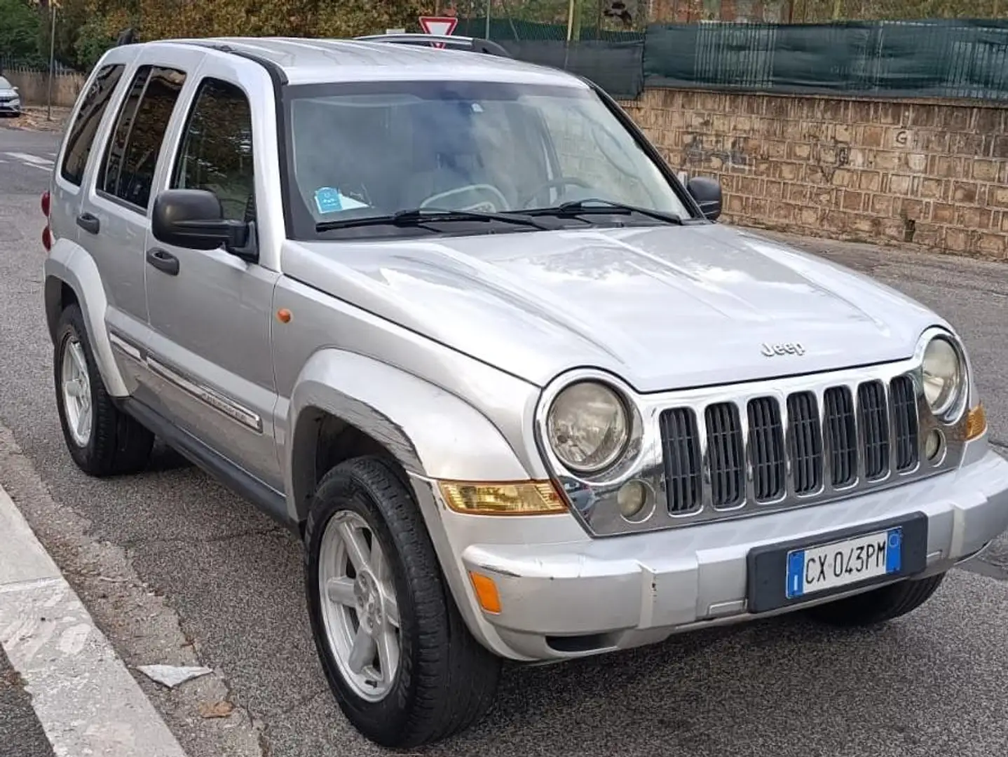 Jeep Cherokee Cherokee II 2005 2.8 crd Limited FL Argento - 2