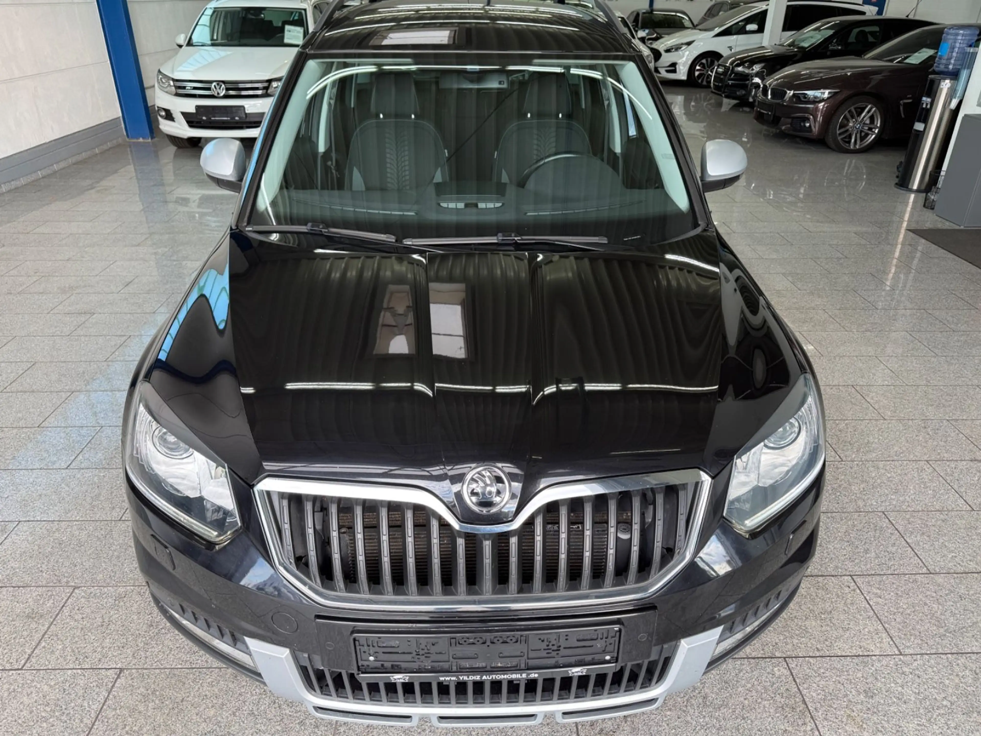 Skoda Yeti 1.4 TSI*AUTOM*ADEVNT*BI-XN*CAM*TEMP*AHK*PDC — photo 3