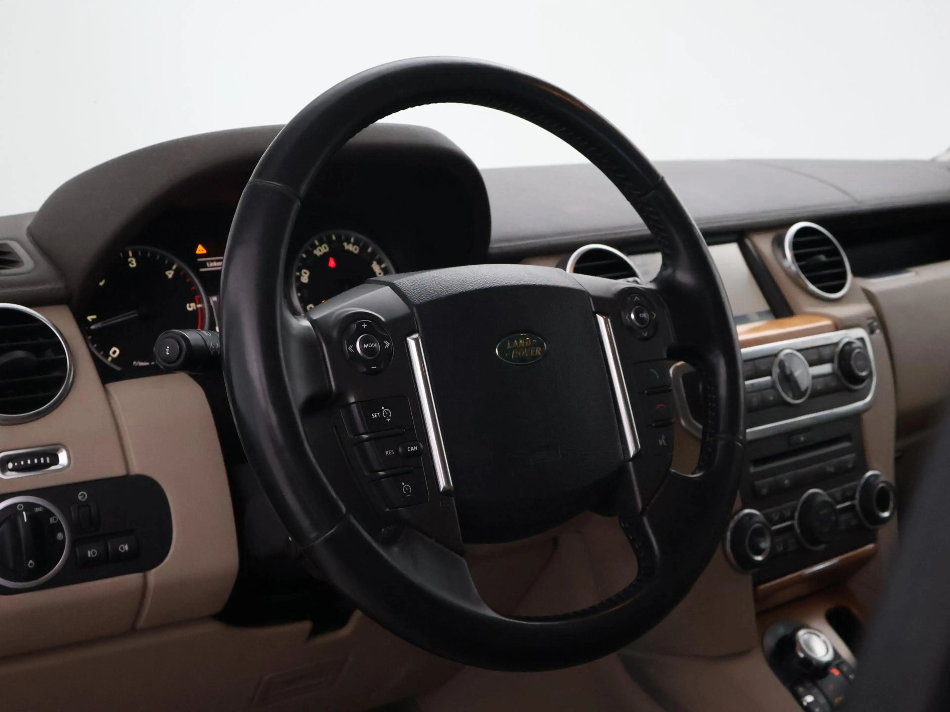 Land Rover Discovery 3.0 SDV6 HSE *WEINIG VERMOGEN* 7-PERSOONS + SCHUIF — photo 20