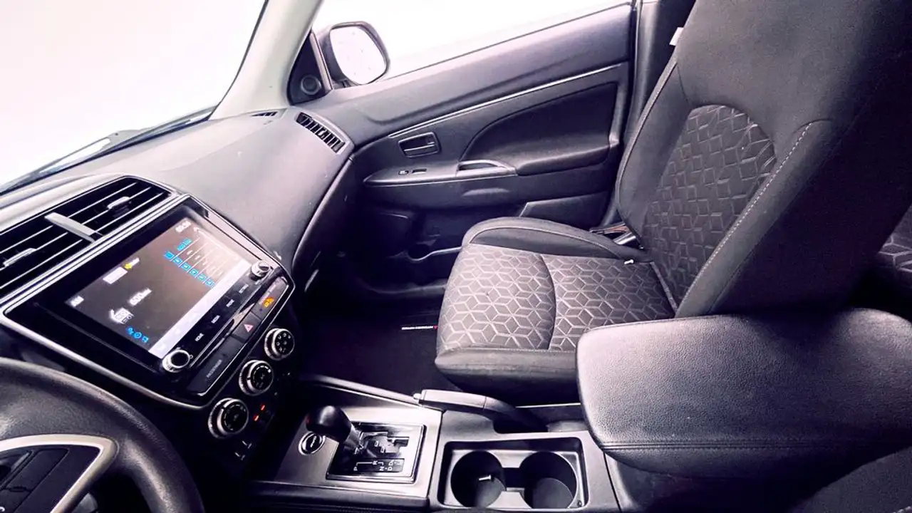 Mitsubishi RVR снимка Mitsubishi RVR