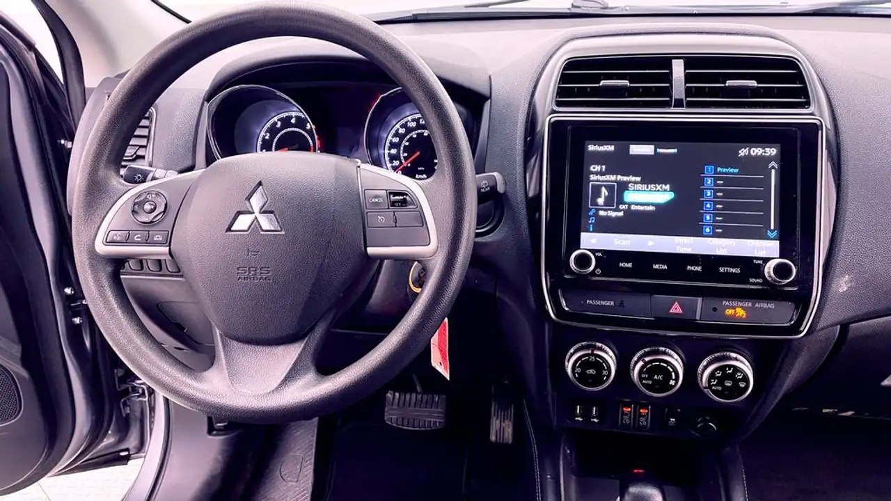 Mitsubishi RVR снимка Mitsubishi RVR