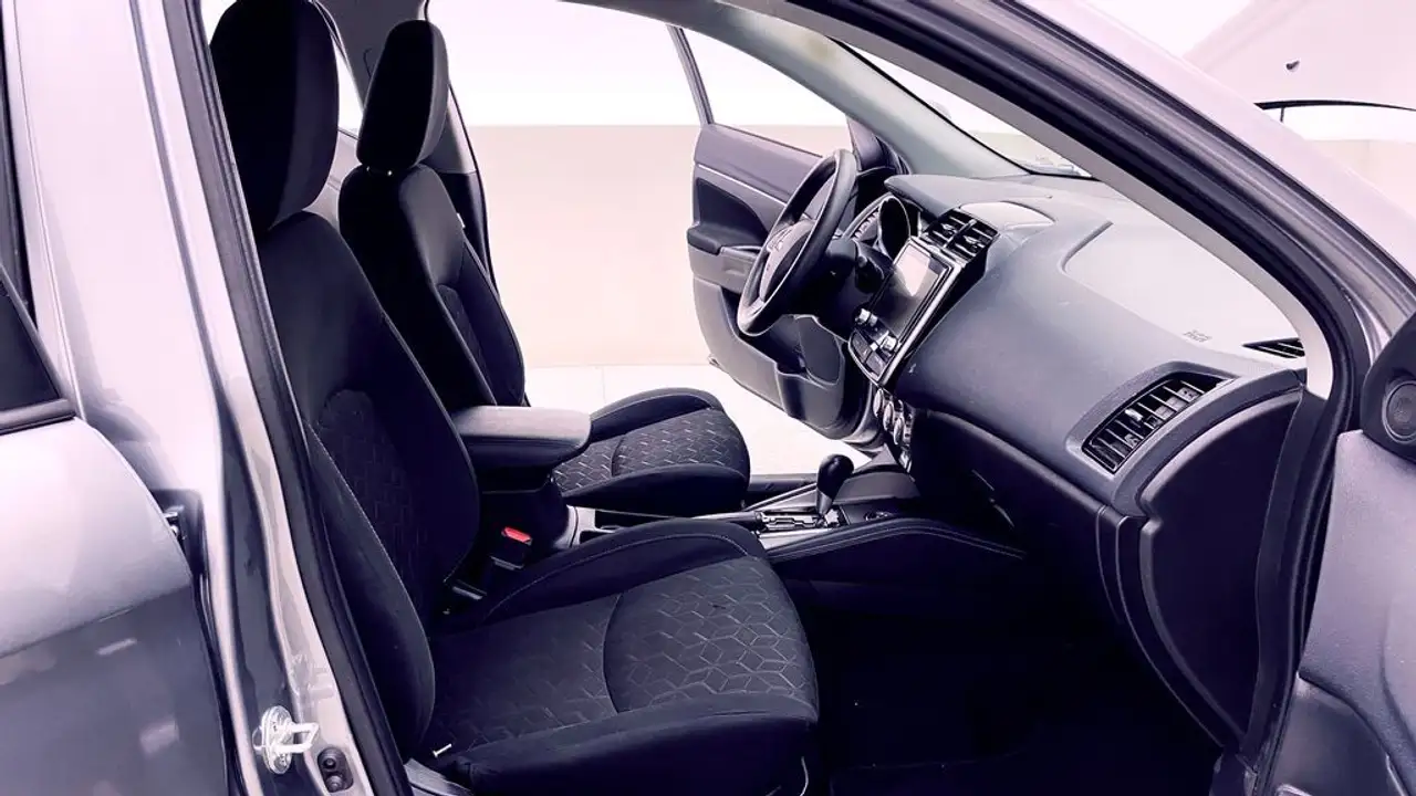 Mitsubishi RVR снимка Mitsubishi RVR