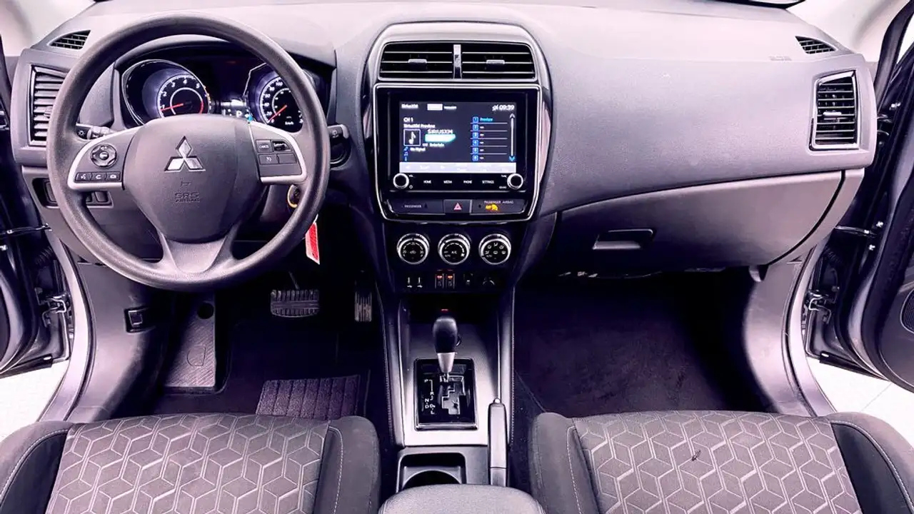 Mitsubishi RVR снимка Mitsubishi RVR