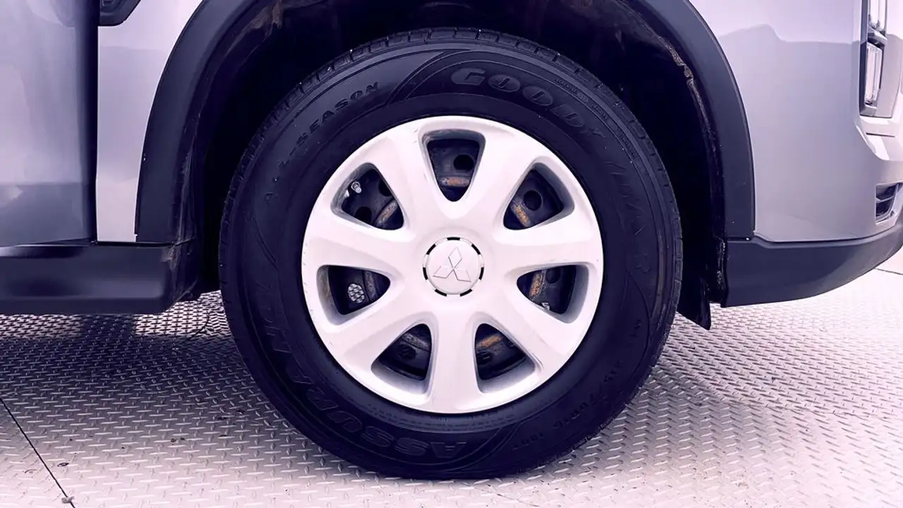 Mitsubishi RVR снимка Mitsubishi RVR