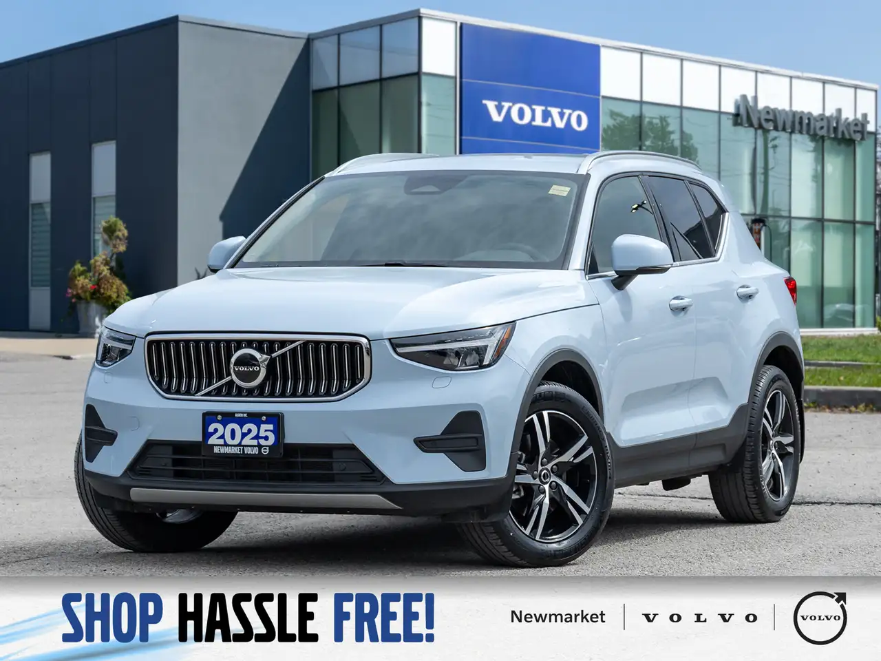2025 Volvo XC40