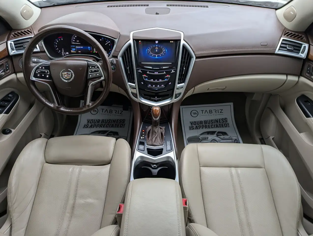 Cadillac SRX снимка Cadillac SRX