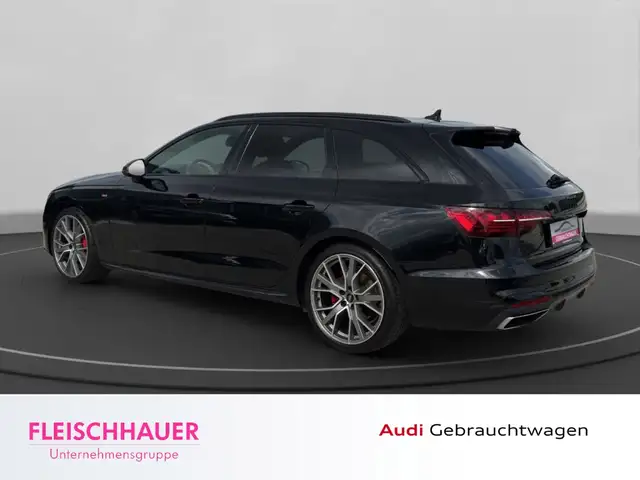 Audi A4 view 5