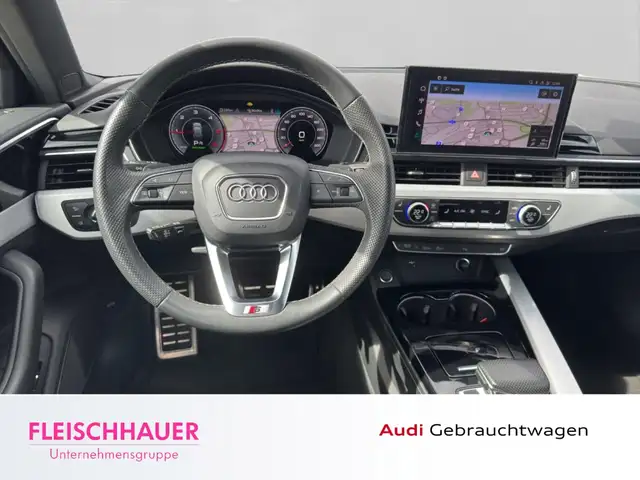 Audi A4 view 15