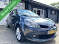Renault Clio 1.6-16V nieuwe APK,Airco,cruise,leder,Pano,NAP Grijs - thumbnail 3