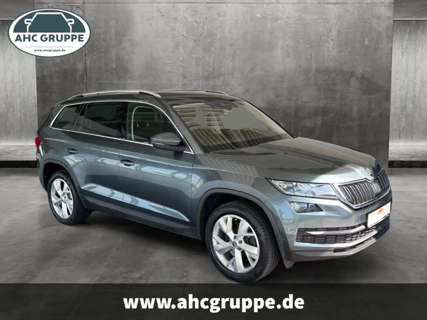 Skoda Kodiaq Style 4x4 2.0 TSI DSG, 7-Sitzer, AHZV, Navi, ACC, Grau - 2