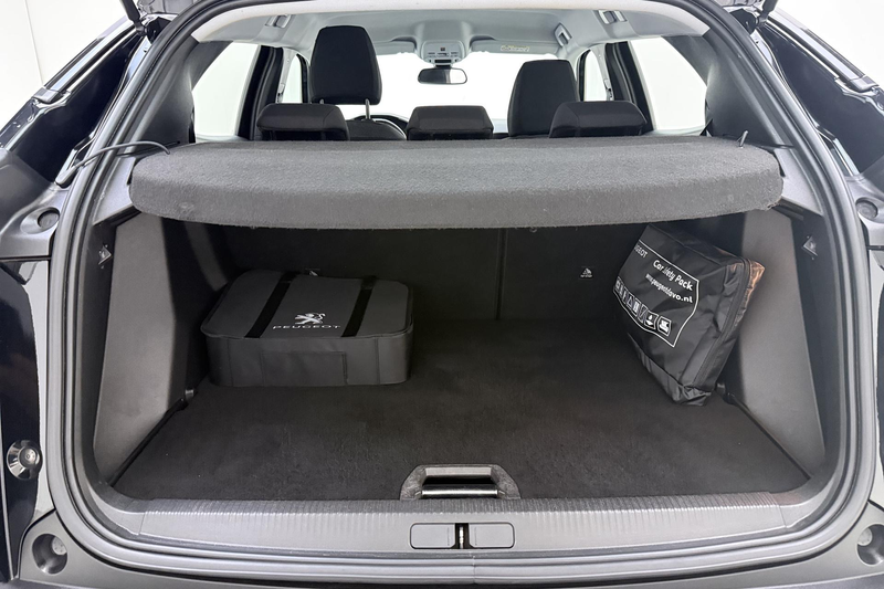 Peugeot e-2008 EV Active Pack 50 kWh | Cruise control | Stoelverw — photo 7