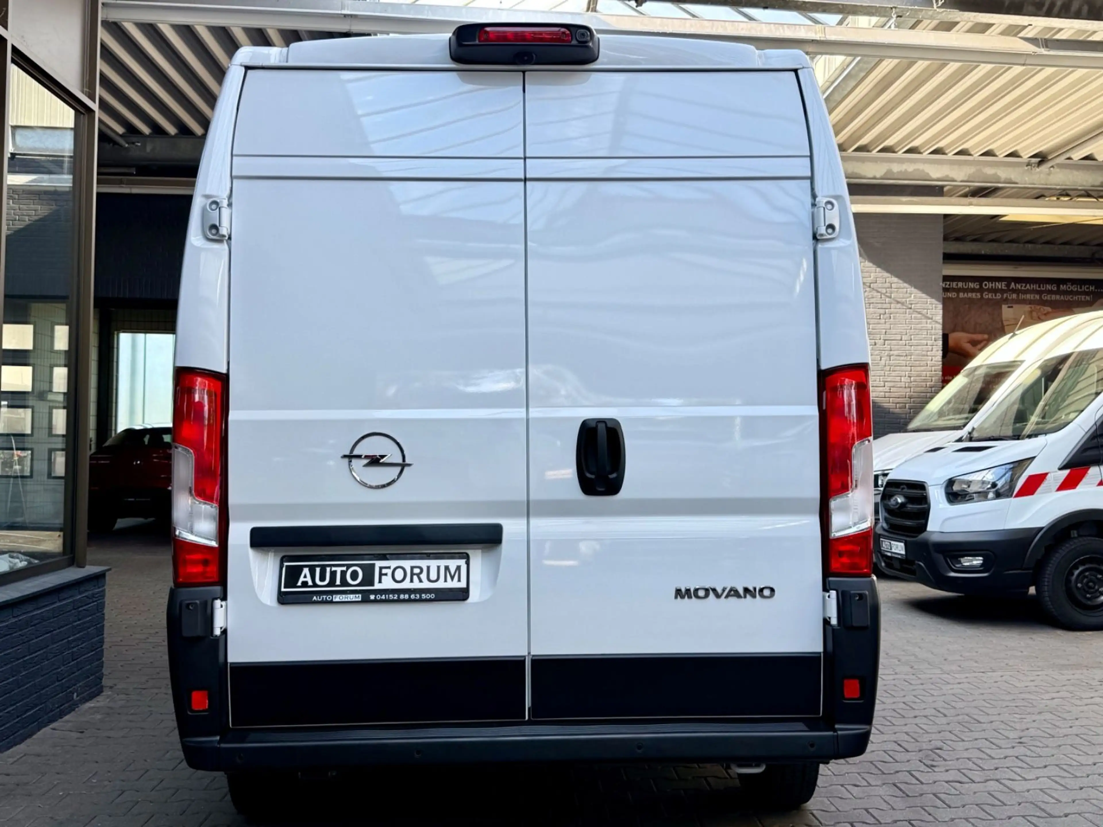 Opel Movano 2.2 D L2H2 3,3t KAMERA TEMPOMAT PDC 1HAND — photo 10