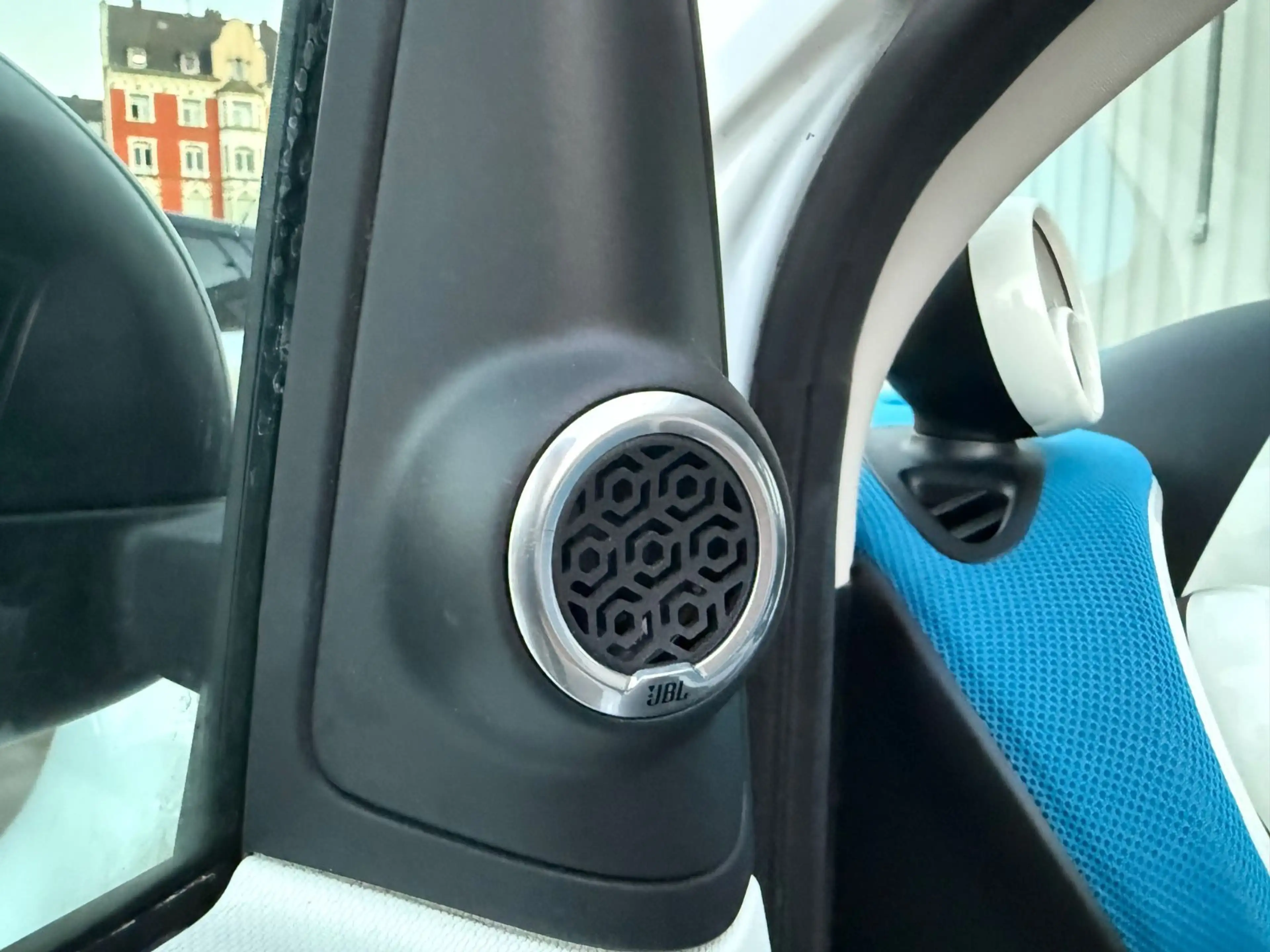 smart forTwo BRABUS 1,0 52kW 71PS/PANO/JBL/LED/Klima — photo 10