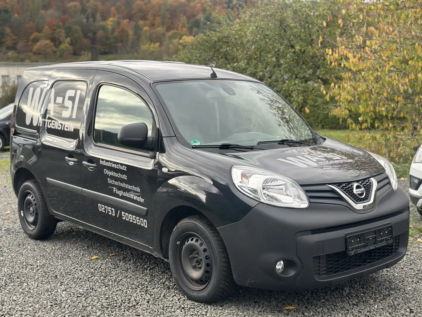 Nissan NV250 L1H1 2,0t Comfort/Euro6d Motor läuft unruhig Schwarz - 2