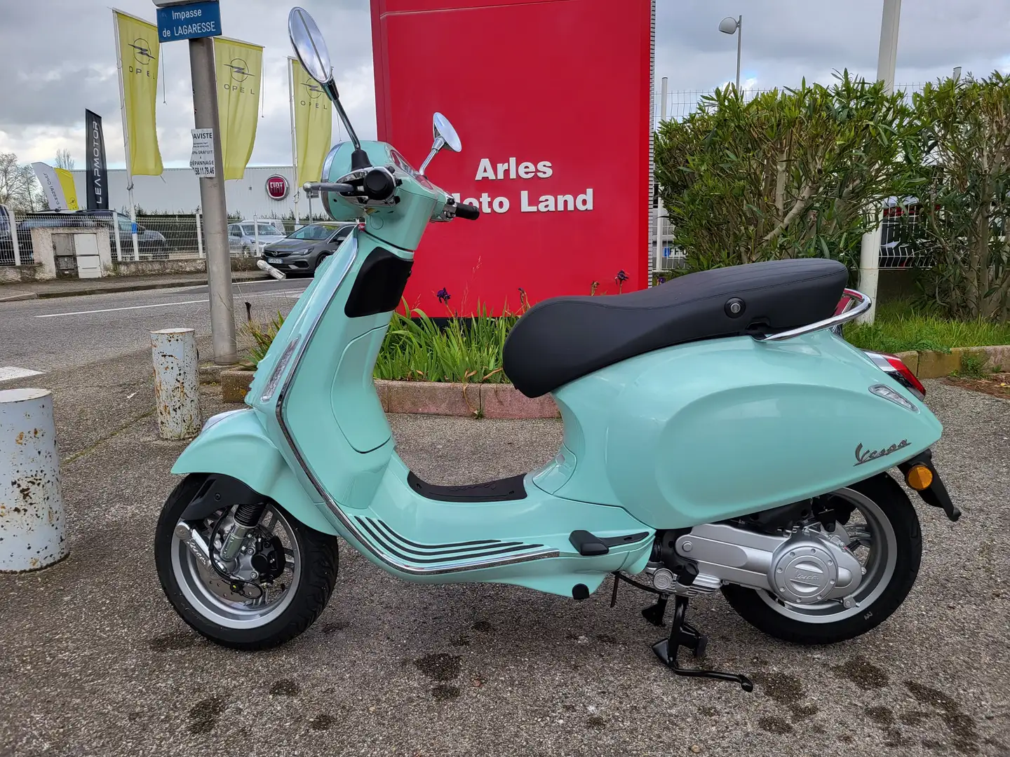 Vespa Primavera 50 Vert - 1